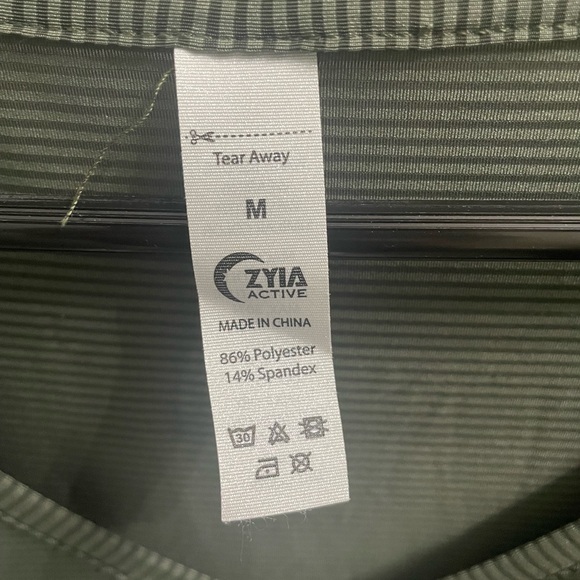 Zyia Pine Green Wanderer Short Sleeve T Short Sz M - Picture 7 of 7